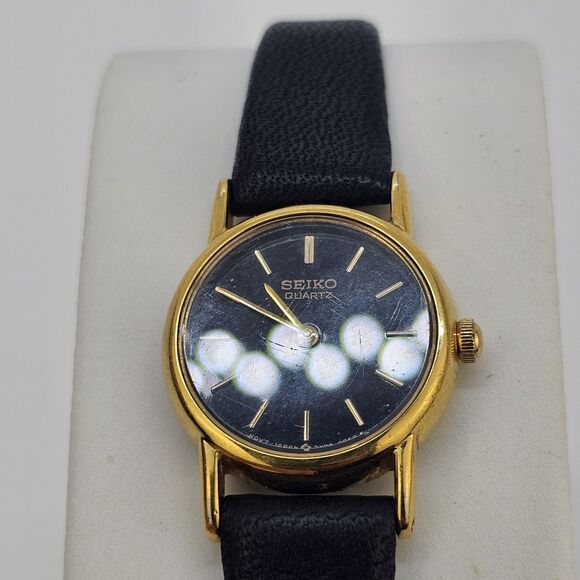 VTG Seiko Women\'s Watch 20MM Black Dial New Leather Bands Up to 6.5\